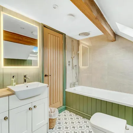 3 Bed In Ambleside Oc-Lr020 *