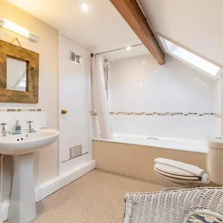 3 Bed In Ambleside Oc-Lr020 Ambleside
