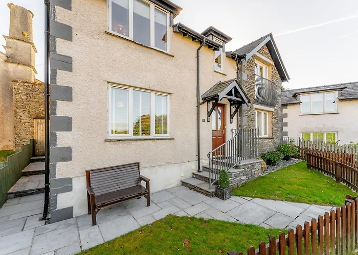 Abbotsgarth Heights *